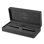 Ручка подарочная перьевая " Parker " Ingenuity Core F570, Lacquer Black BT, картриджи синего и черного цвета, 0,8мм, перо-легированная сталь, цвет корпуса-черный, материал корпуса-ювелирная латунь, отдельные элементы дизайна - PVD покрытие черного цвета, 