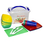 Набор посуды пластиковой " Милих " 6 персон, в наборе: чашки, тарелки, стаканы, ложки, вилки, ножи, разделочная доска, контейнер пластиковый, ассорти (без возможности выбора цвета)