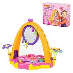 Игровой набор " Полесье " Юная принцесса, в наборе: зеркало с подсветкой, фоторамка, 2 выдвижные полочки, 2 вазочки с 5 цветочками, набор украшений размер набора в собранном виде 51*36*44см, картонная упаковка 45,3*15,5*36,3см