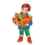 Плакат фигурный " Мир открыток " 0-35 А4 Мальчик с корзинкой (осенний урожай)